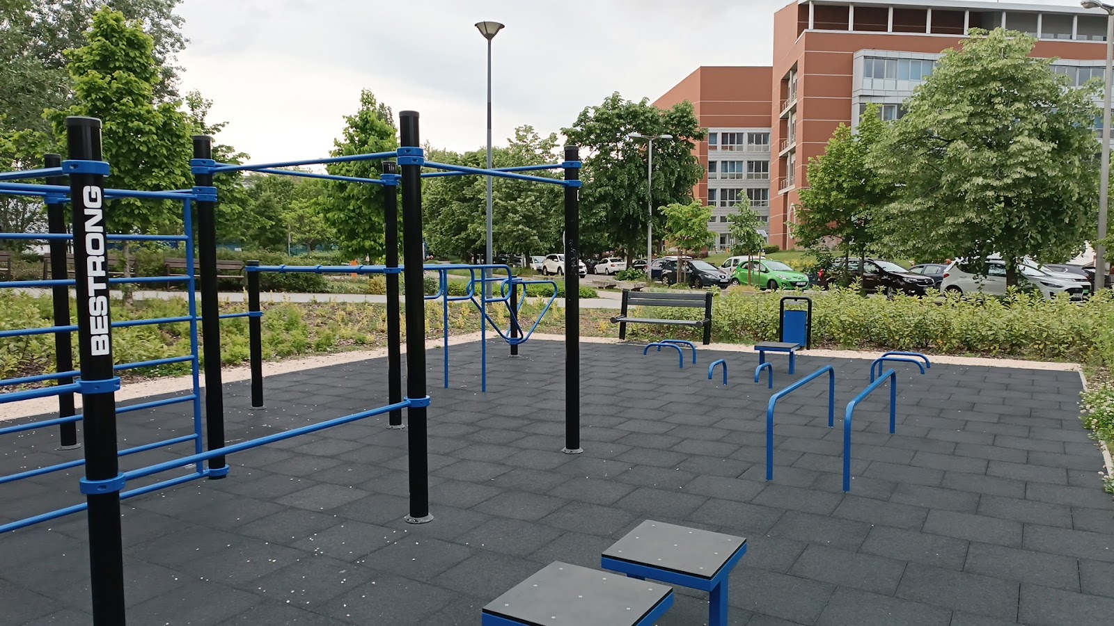 Tüske külső kondipark és street workout pálya