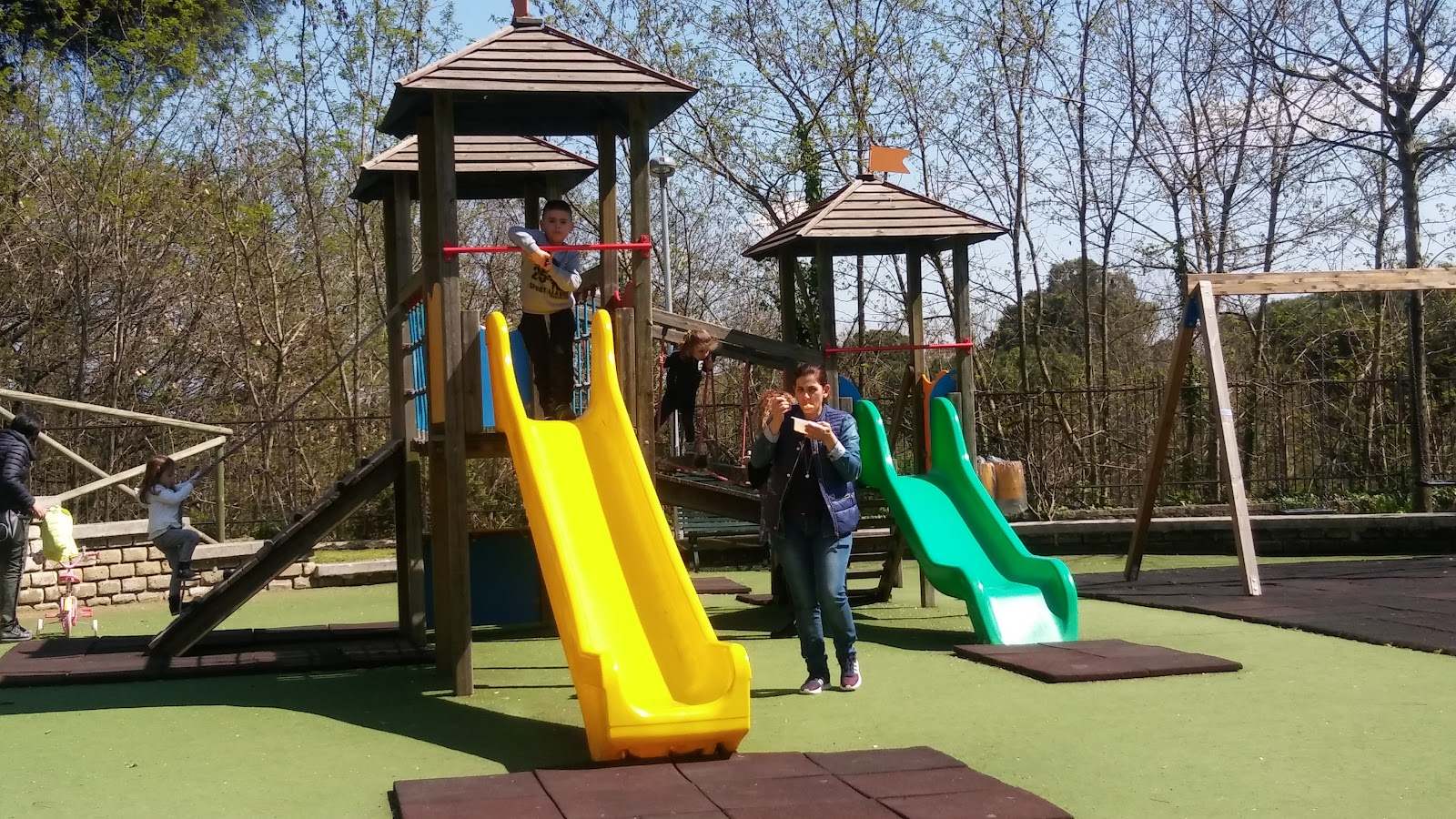 Via Nicolardi Park